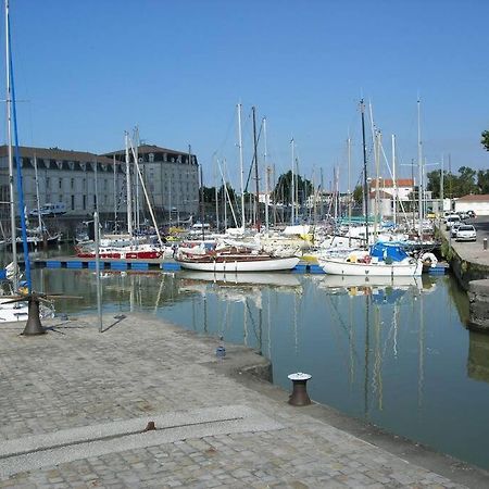 T2 meublé pour curistes, vacanciers et stagiaires Rochefort  Esterno foto